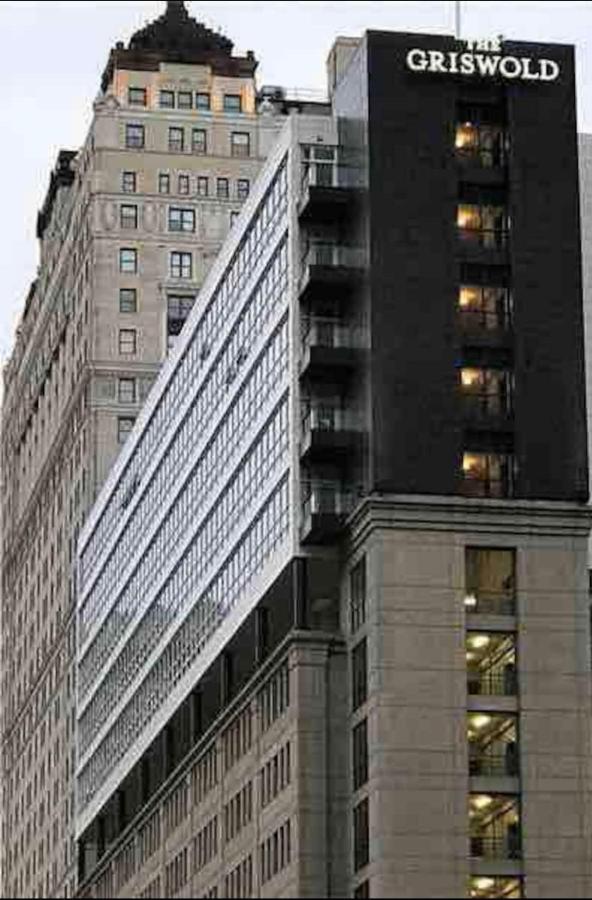 "Arrons Place" At The Griswold Détroit Extérieur photo